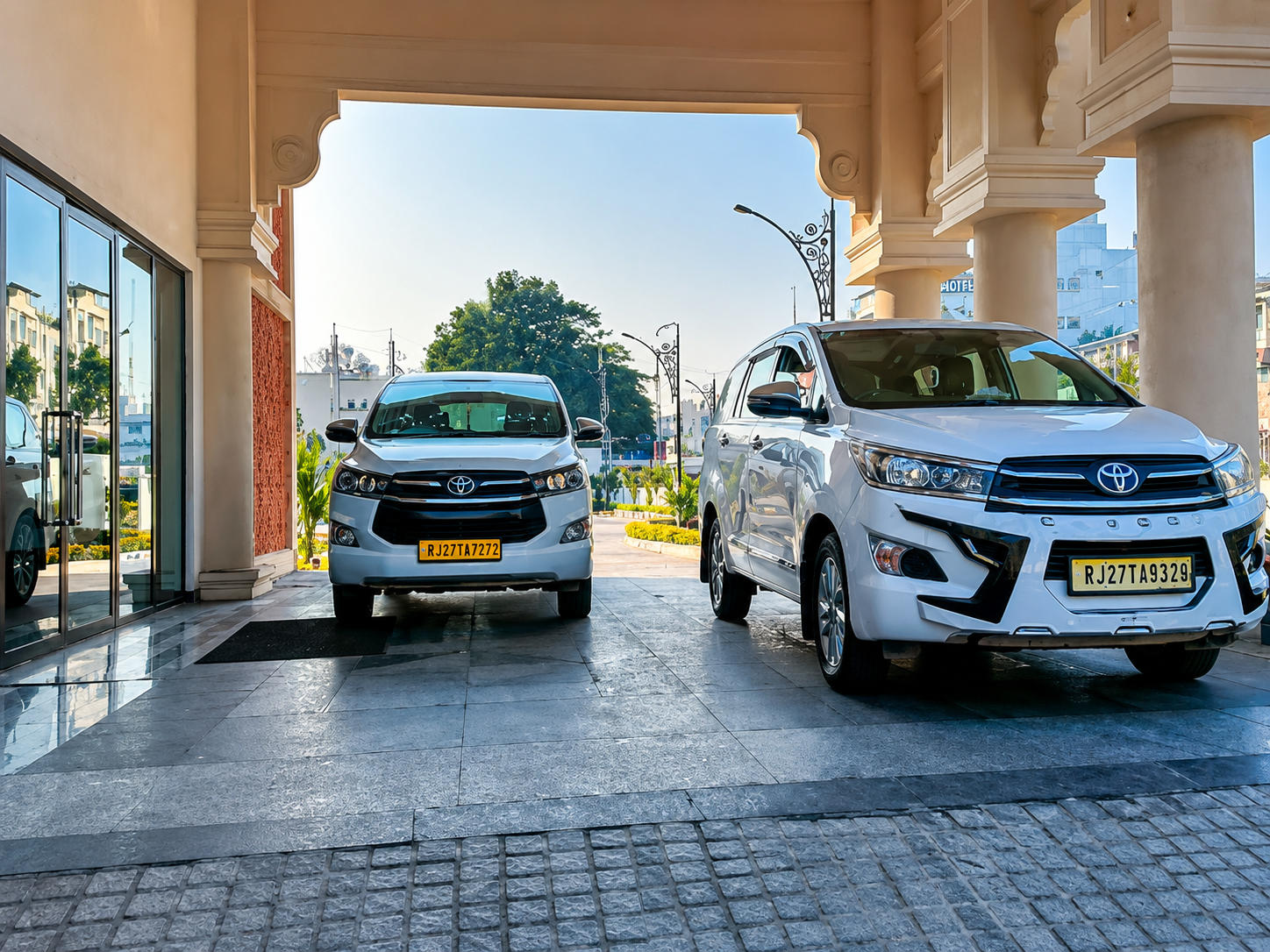Innova Crysta taxi rental Udaipur