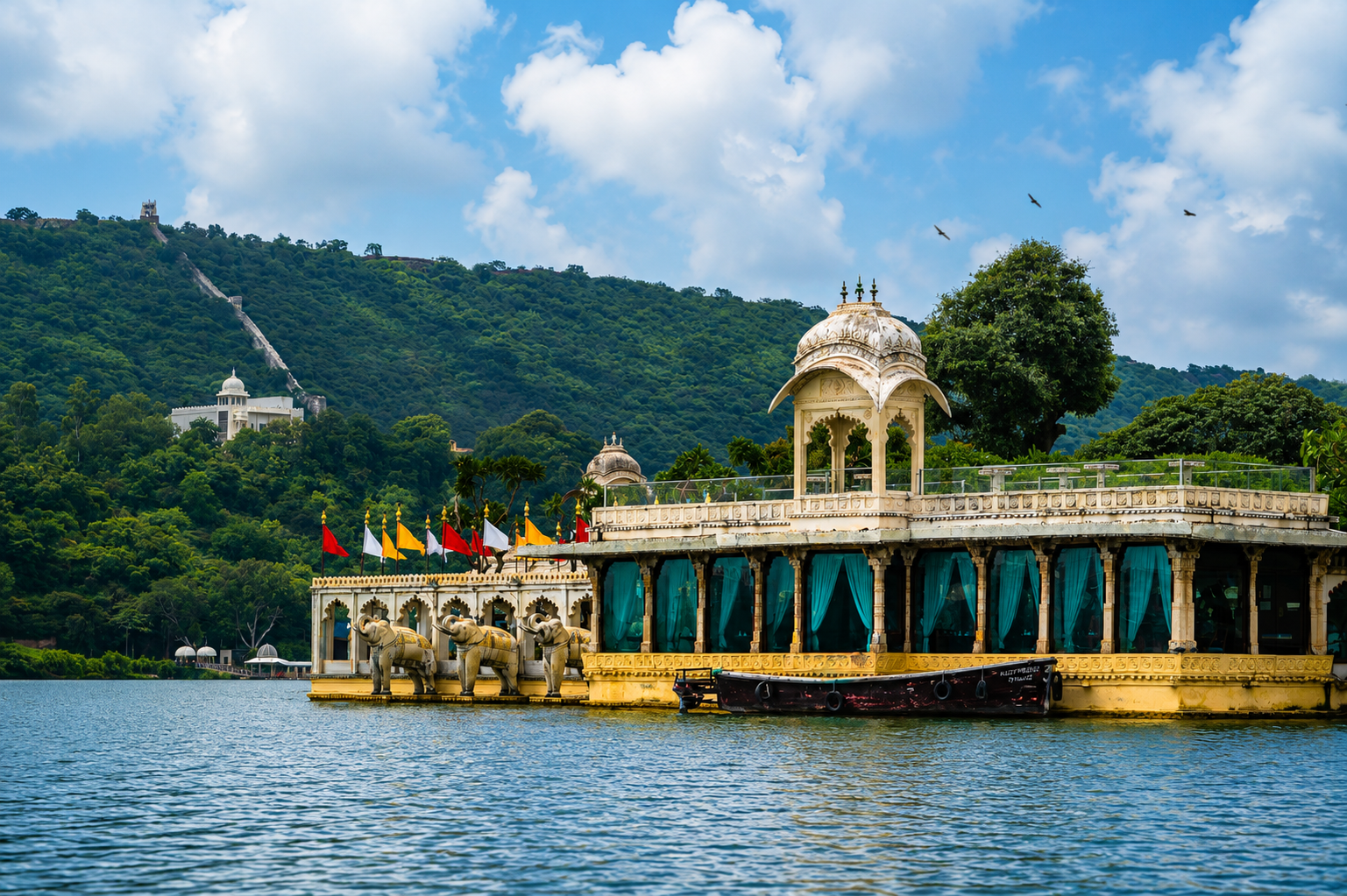 Jag Mandir Udaipur taxi sightseeing tour